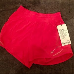 RARE Lululemon Honolulu Hotty Hot Short 4” Lined